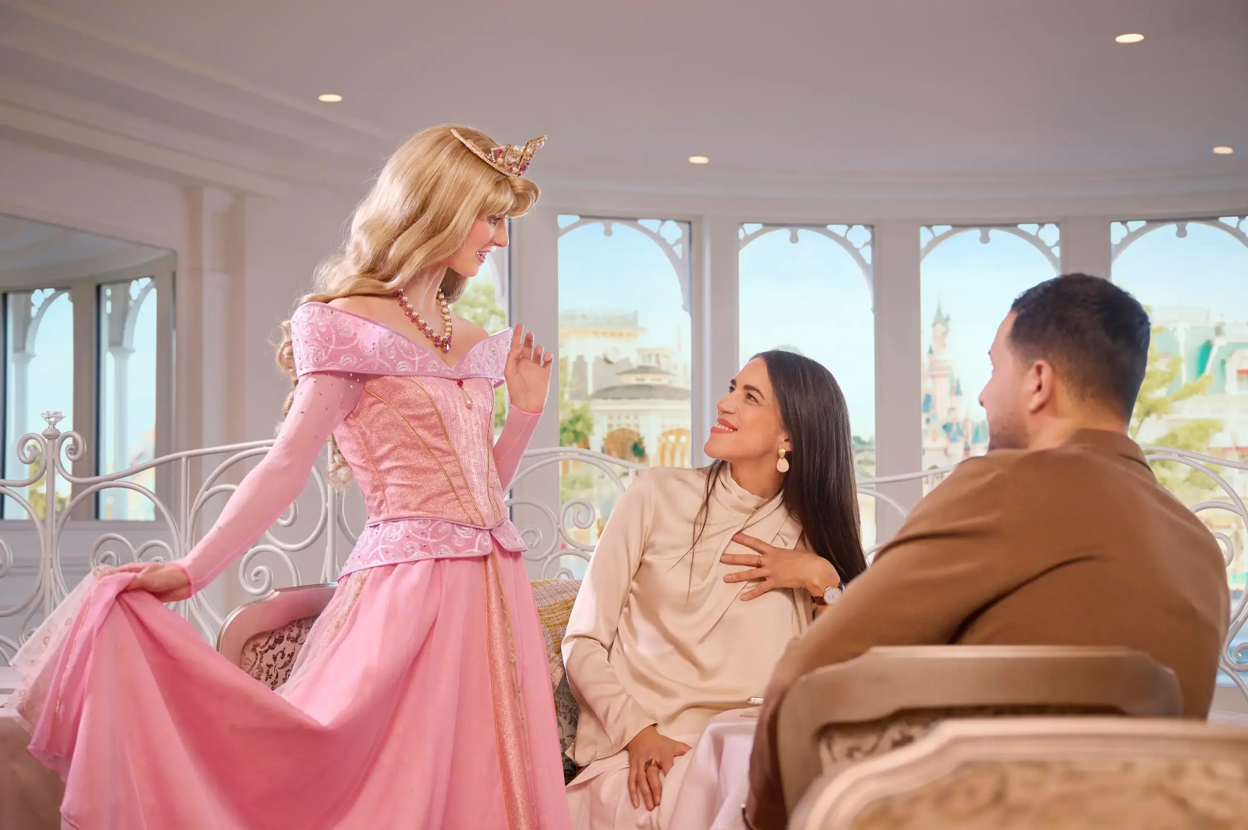 De Disney Prinsessen bij het ontbijt in de Castle Club Lounge van het Disneyland Hotel