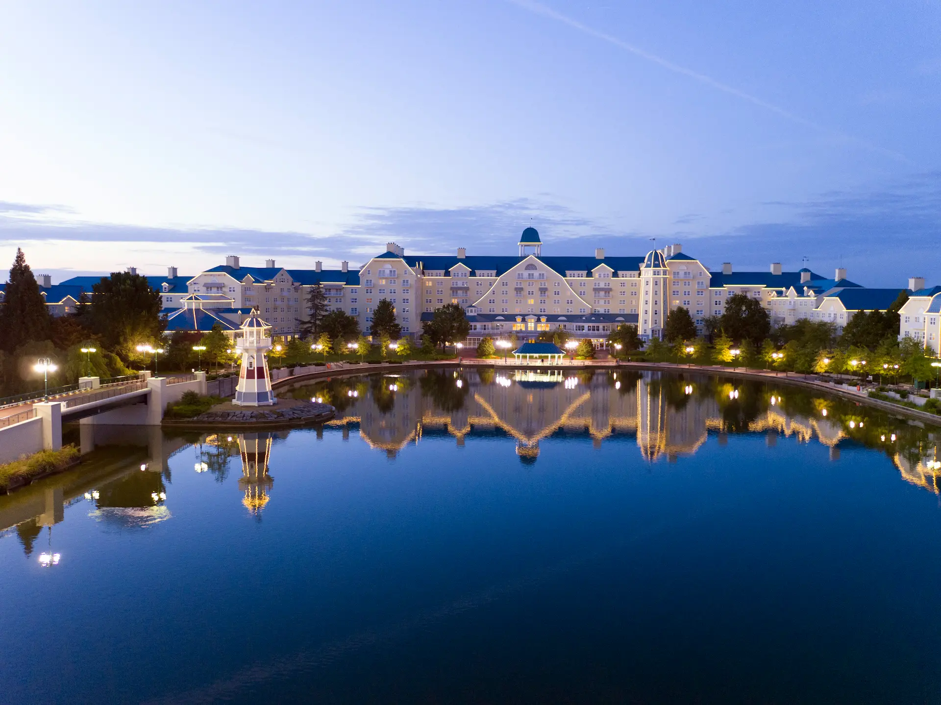 Disney Newport Bay Club aan Lake Disney